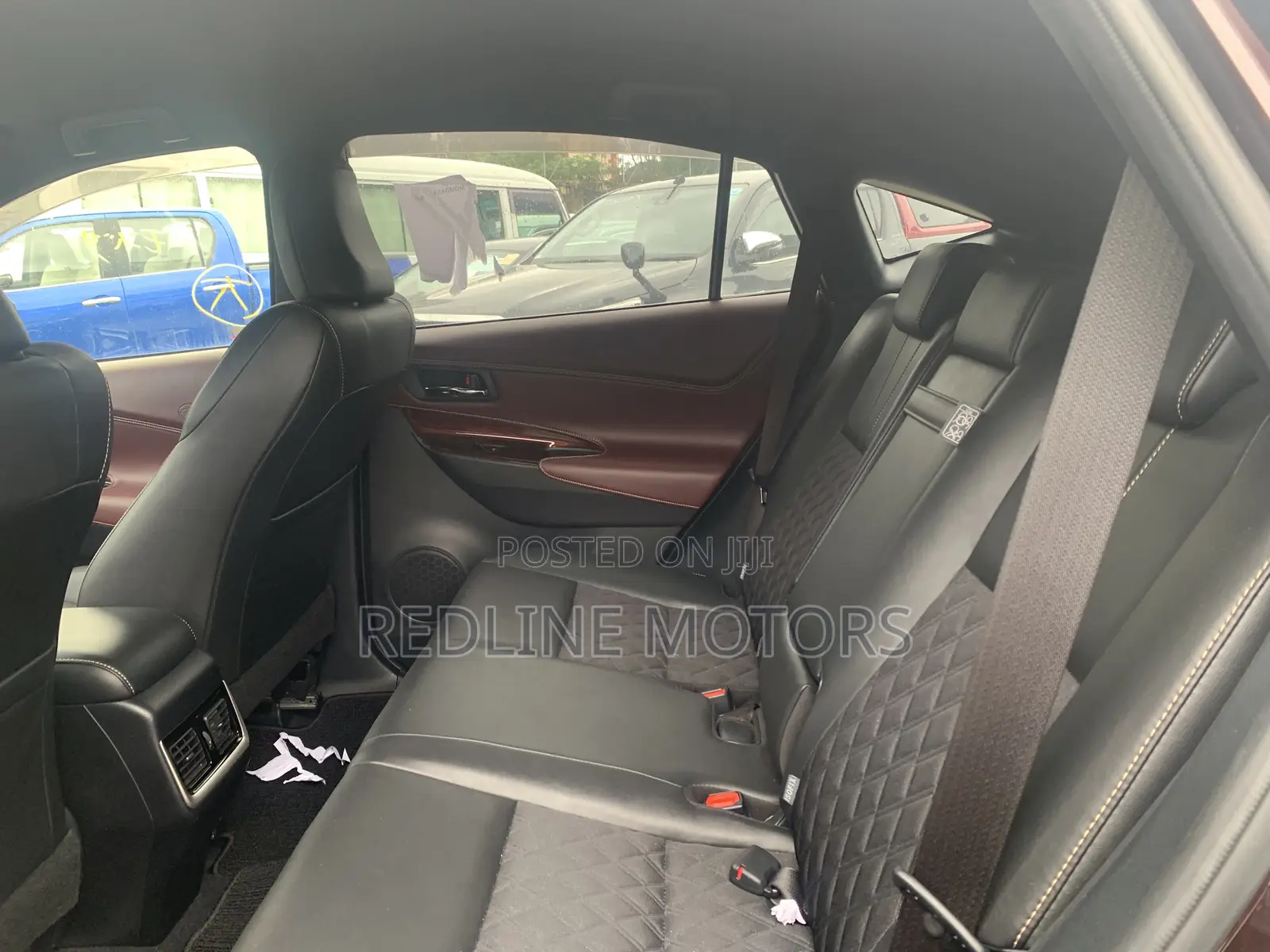 Toyota Harrier 2.0 4WD 2017 Purple