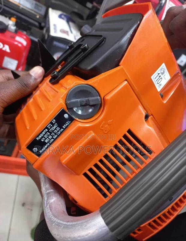 Brand New Powersaw 272xp - thumbnail 2