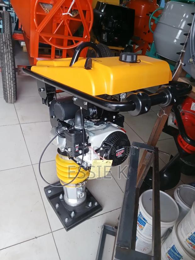 Tamping Rammer With Honda Engine - main view