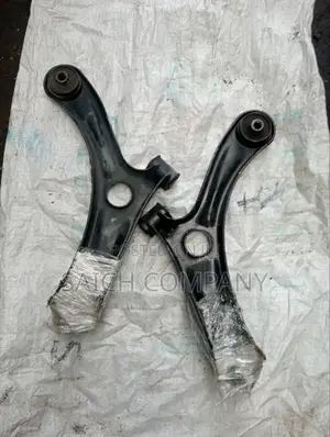 Suzuki Alto 2014 Suspension Arms