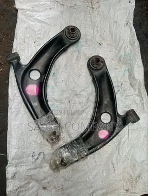 Toyota Ractis Front Suspension Arms