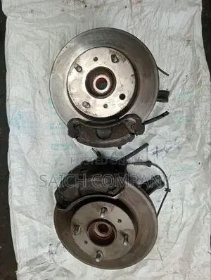 Nissan B15 Front Wheel Hubs