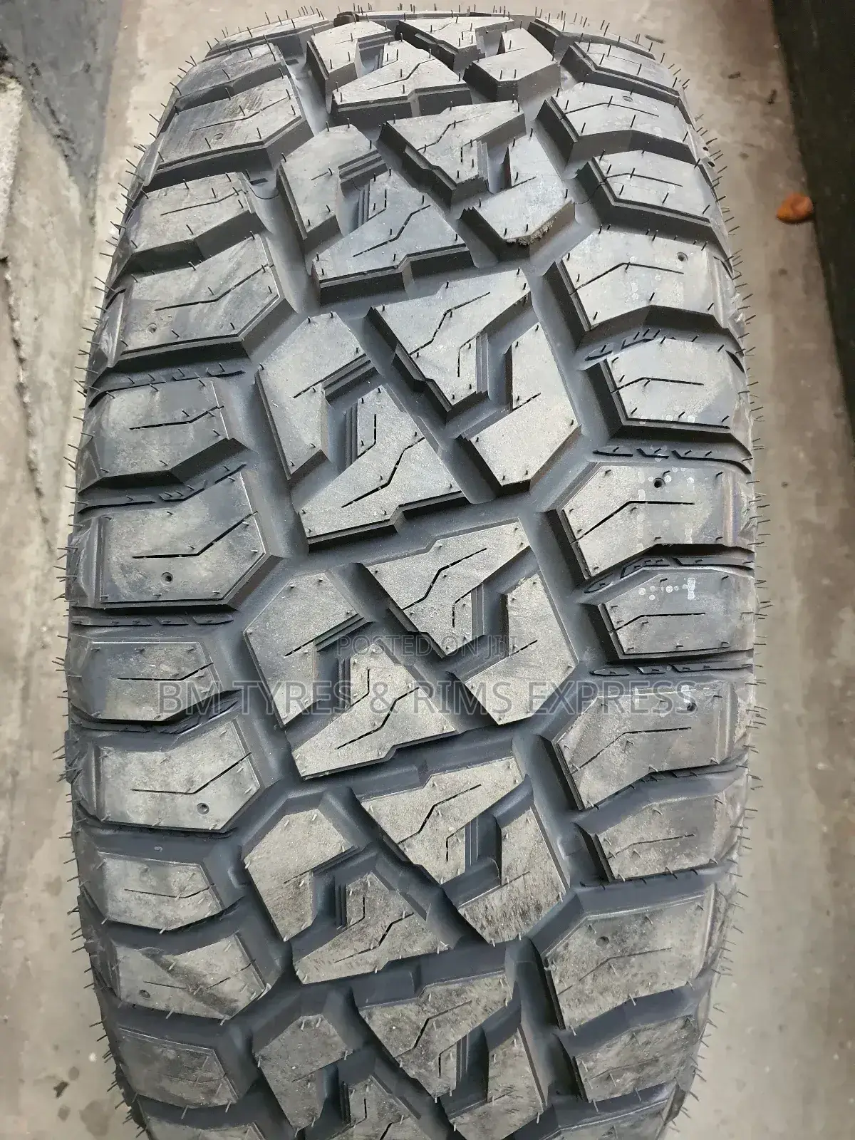 285 /60r18 Fortune Tyres (Thailand)
