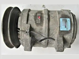 Mazda F8 AC Compressor for Mazda Bongo and Nissan Vanette.