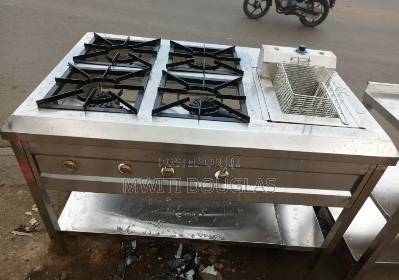Budget Friendly Four Burner Stainless Steel Combined Unit