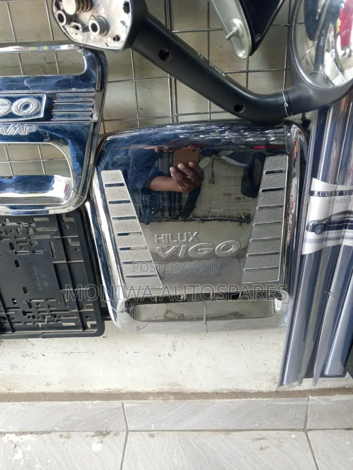 Scoop Toyota Hilux Vigo