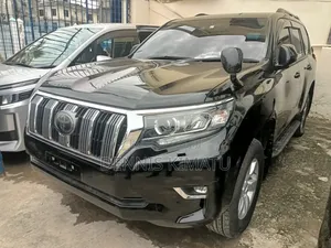 Toyota Land Cruiser Prado 2017 Black
