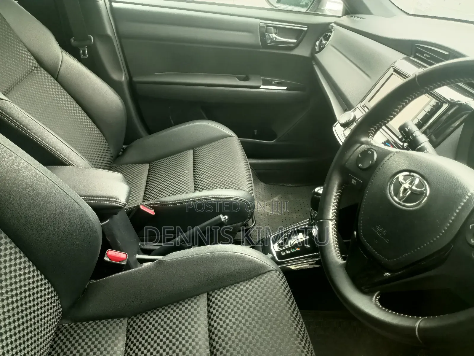 Toyota Corolla Fielder 2017 Black