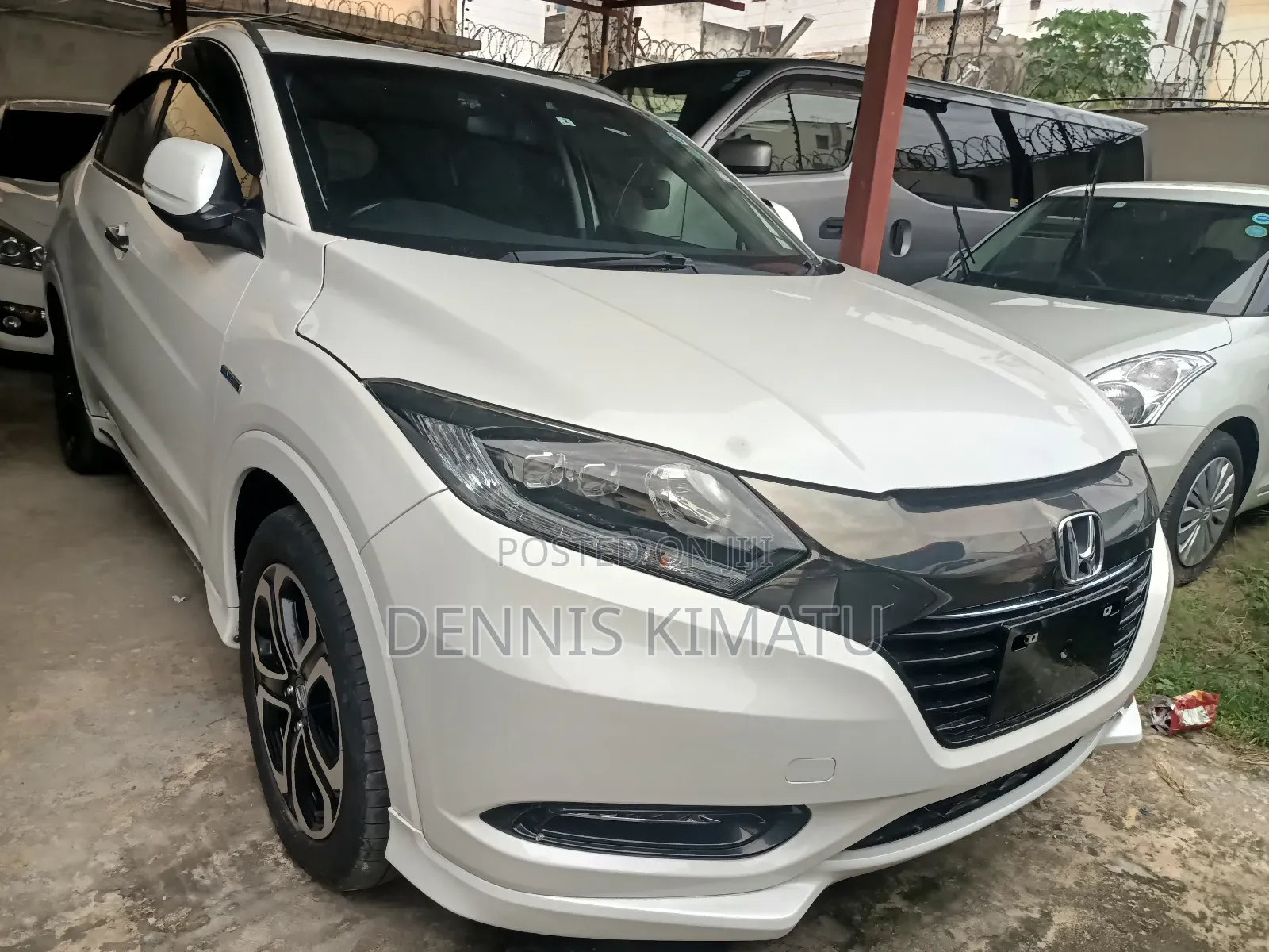 Honda Vezel 2018 White