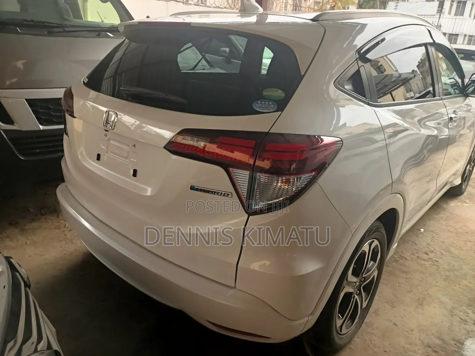 Honda Vezel 2018 White