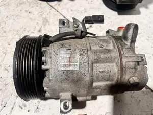 Nissan MRA8 AC Compressor for Bluebird Sylphy