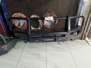Heavy Duty Steel Bull Bar Toyota Hilux