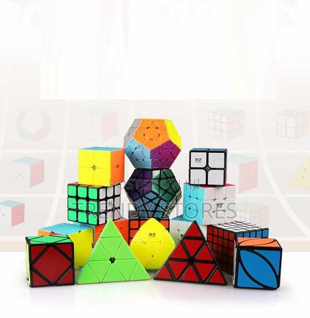 8 in 1 Rubiks Cube Package - main view
