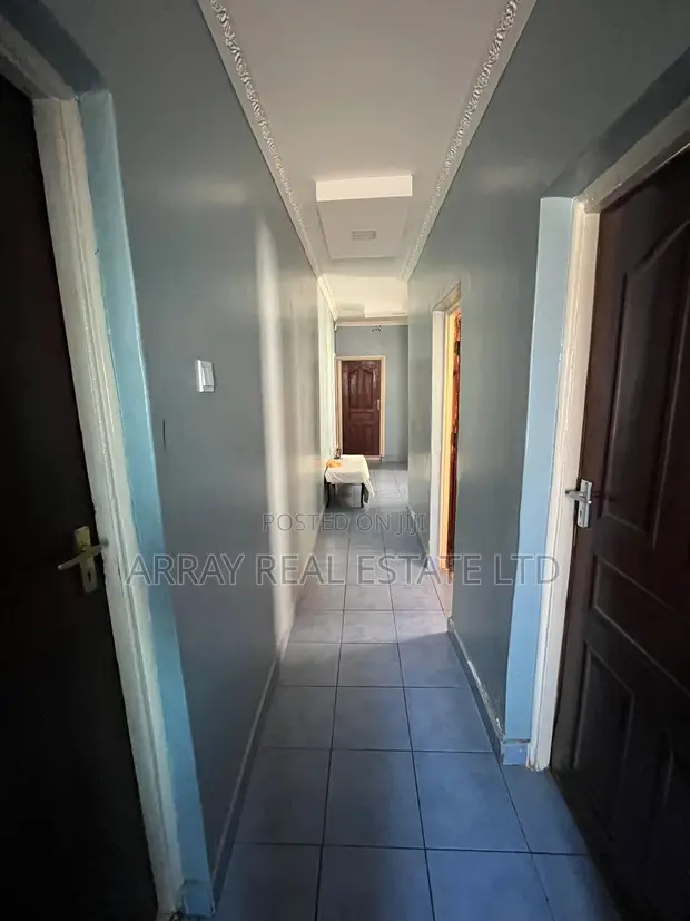 3bdrm Bungalow in Kidfarmaco for sale