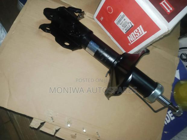Shock Absorber Nissan Sunny B12,B15,Y12