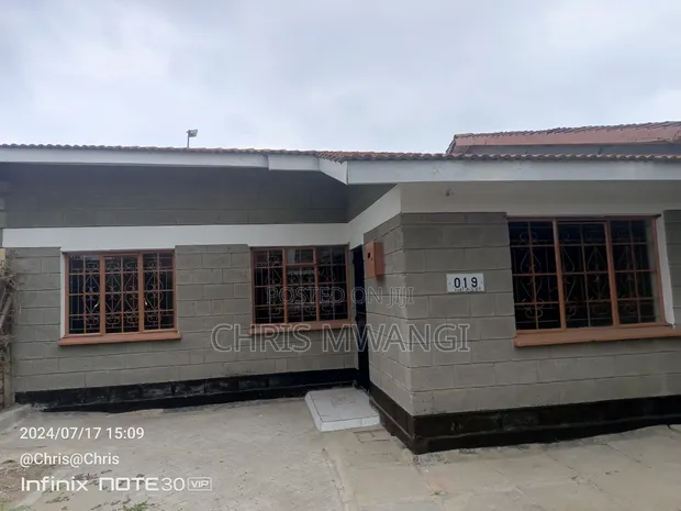 3bdrm Bungalow in Valley Street, Mombasa Road for sale