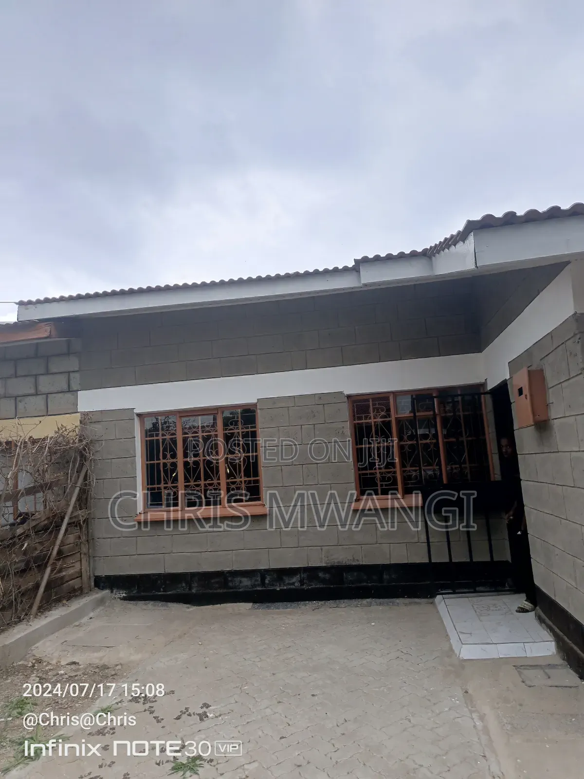 3bdrm Bungalow in Valley Street, Mombasa Road for sale