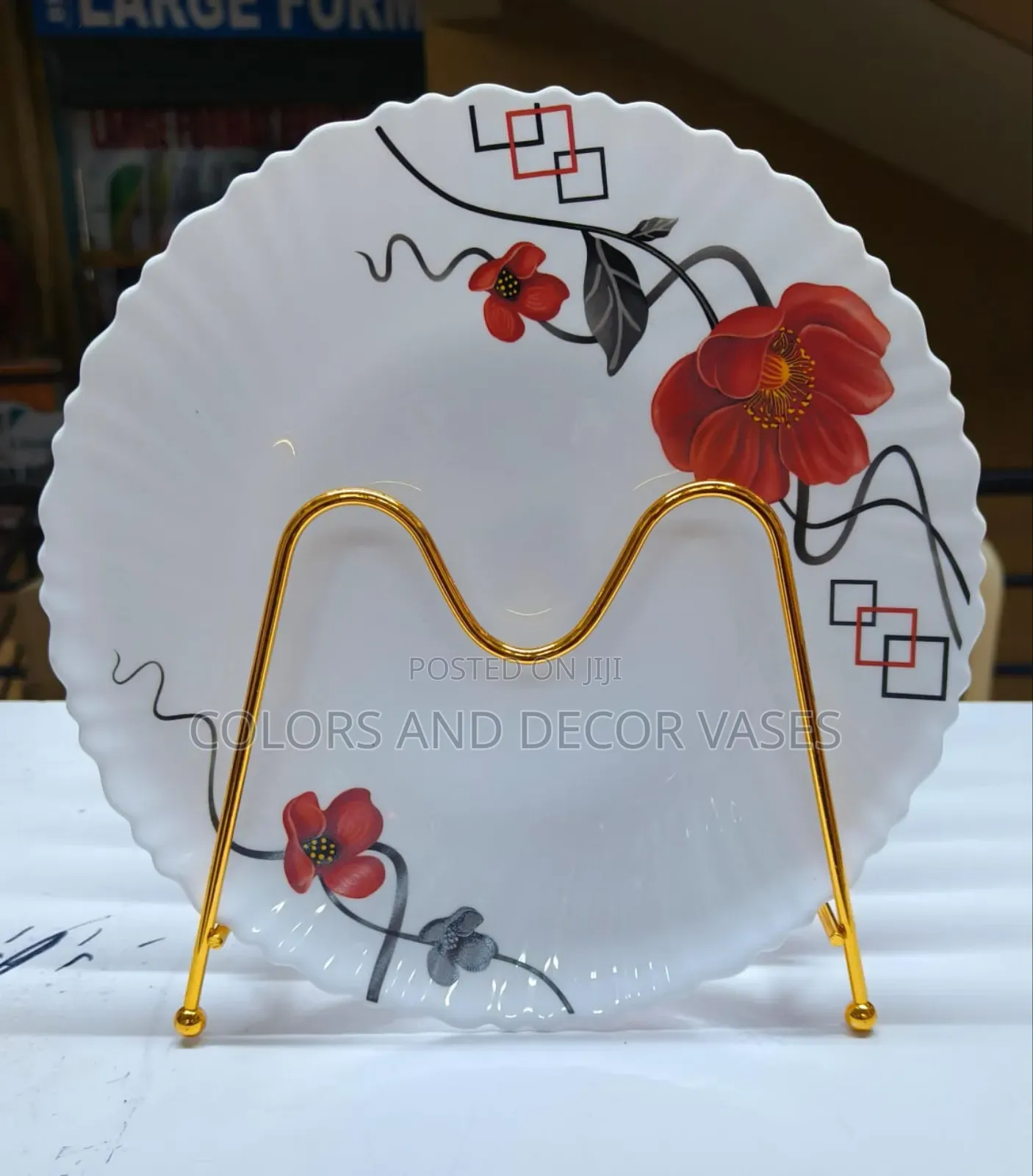 6pcs Plates White Flowered