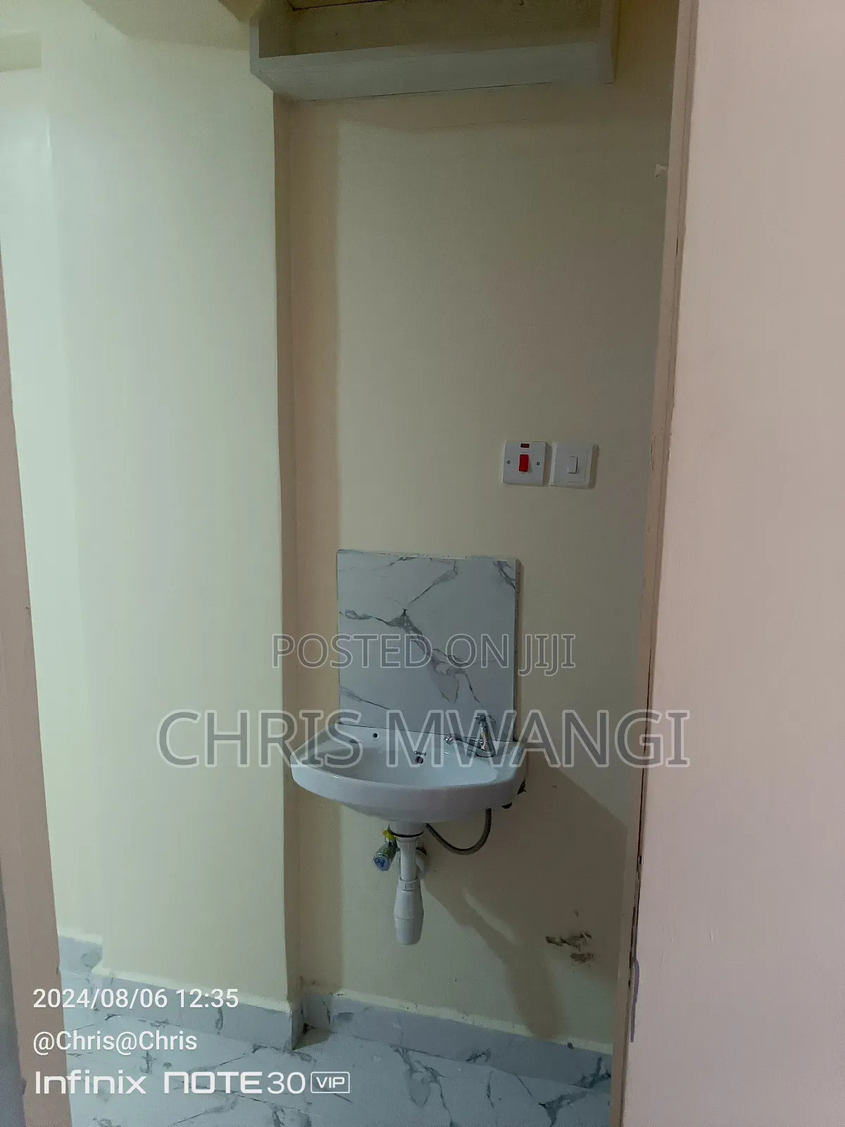 Furnished 1bdrm Block of Flats in Hillview Estate for sale