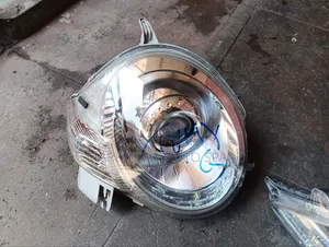 Sienta 2012 Headlight Zenon Focus Type