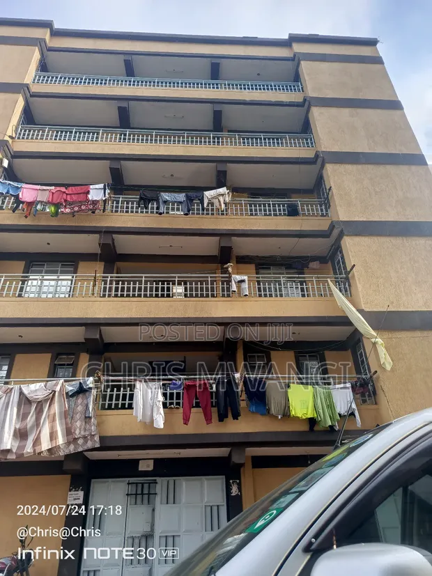 2bdrm Block of Flats in Membly Street, Membley Estate for sale