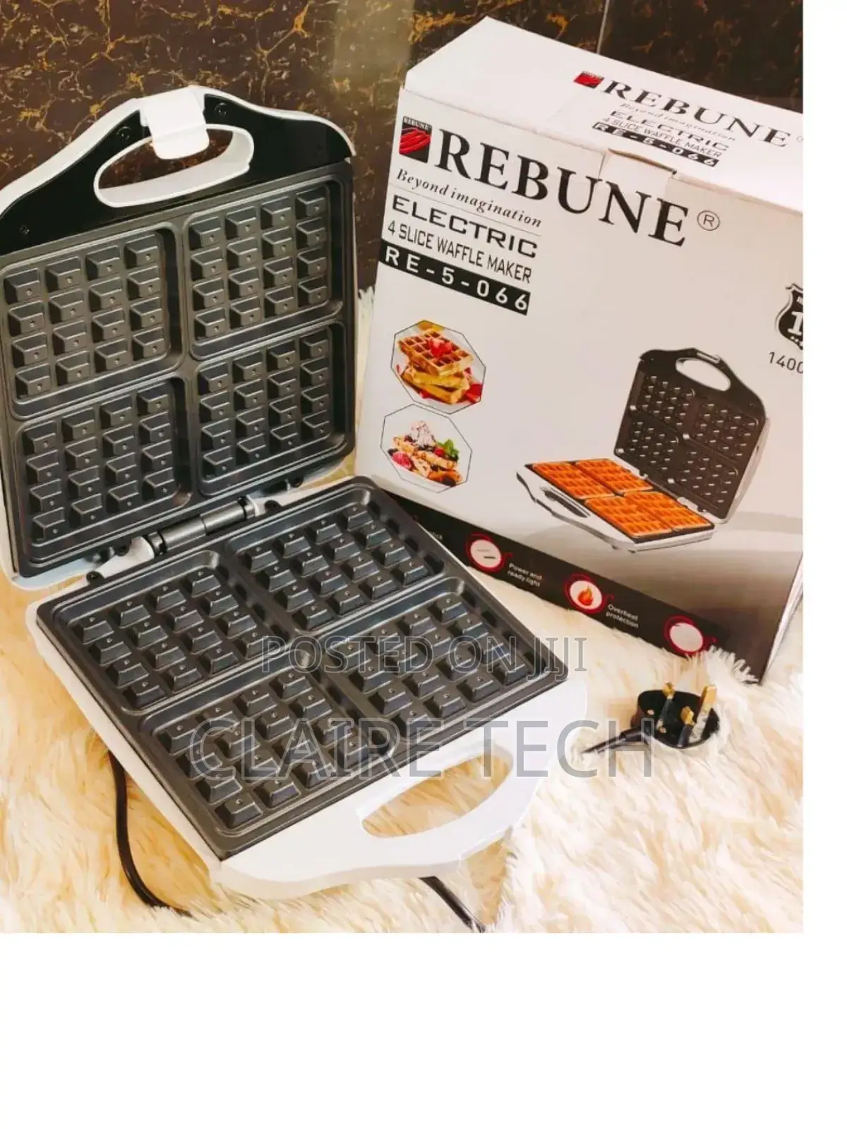 RE-5-066 Rebune 4 Slice Waffle Maker