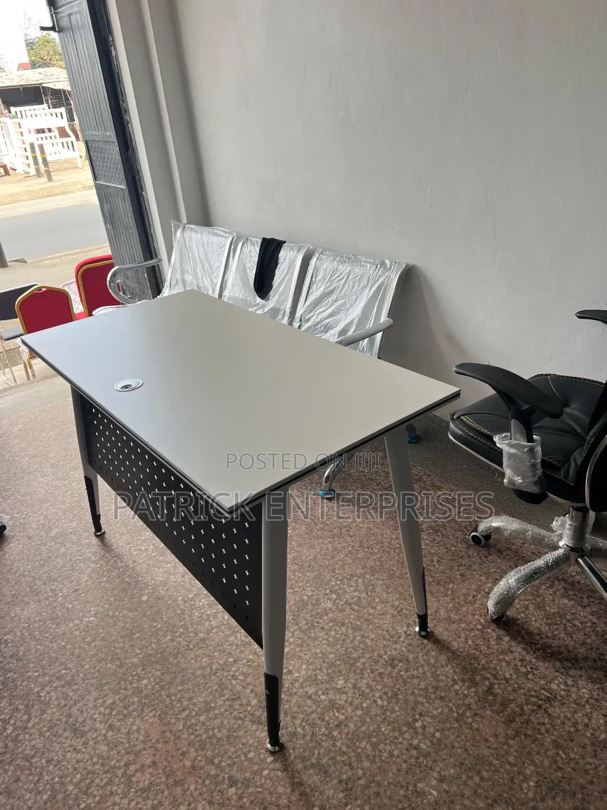 1.2 Mtr Imported Metallic It Study/Office Desk