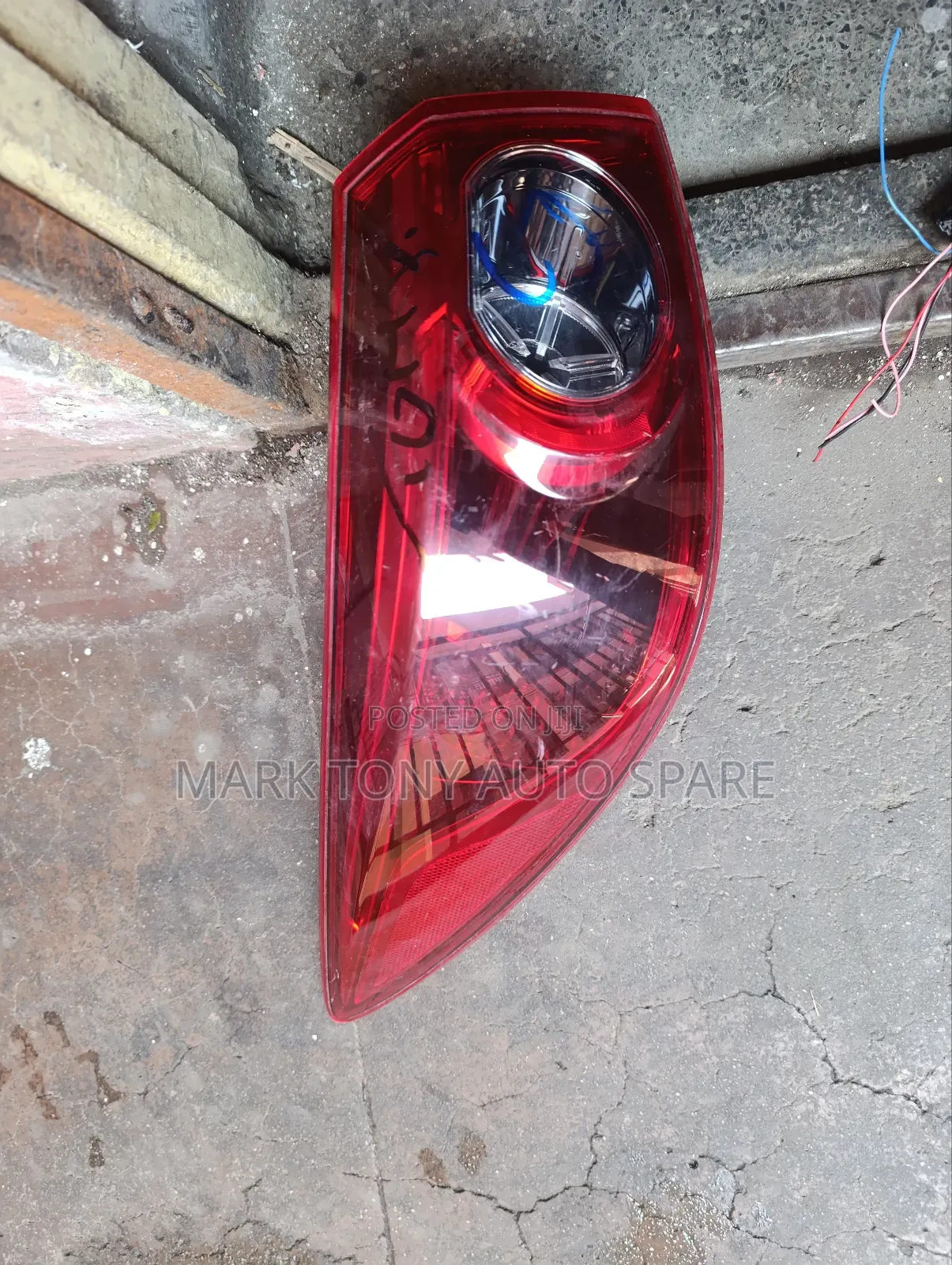 Axela 2015 Backlight Diode( LED)