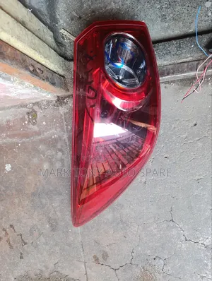 Axela 2015 Backlight Diode( LED)