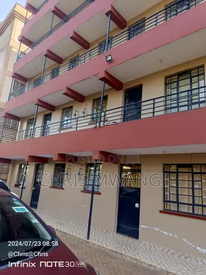 2bdrm Block of Flats in Ruaka Estate Bypass for sale