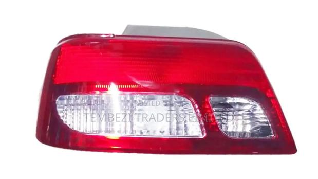 Tail Light Carina 1999 Old Model Si - main view