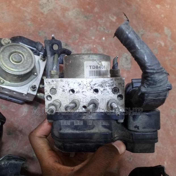 ABS Break Pump Nissan X-Trail Nt30 .