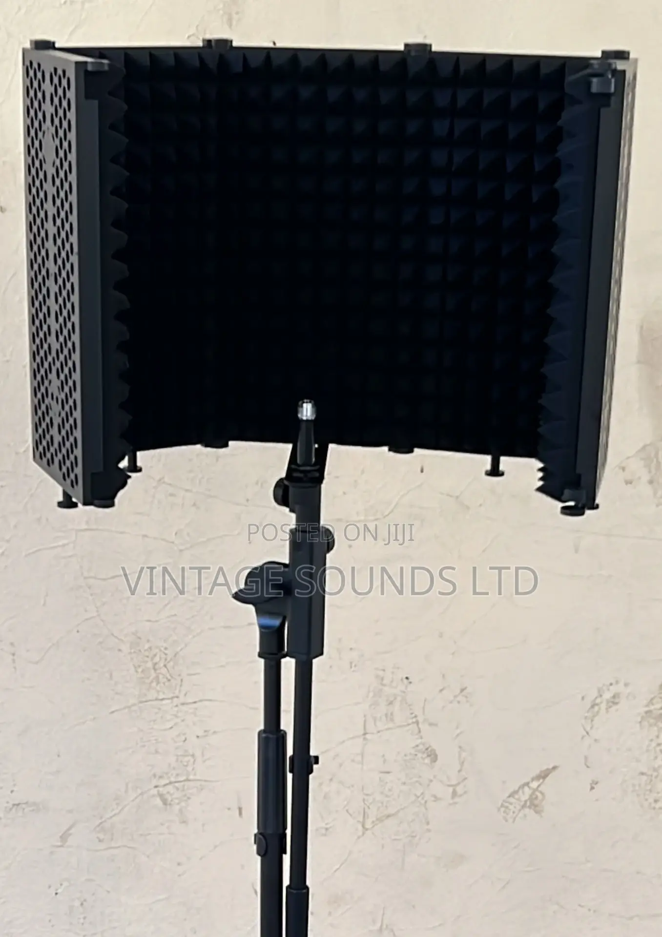 On-Stage Studio Isolation Shield / Studio Booth