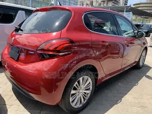 Peugeot 208 2017 Red