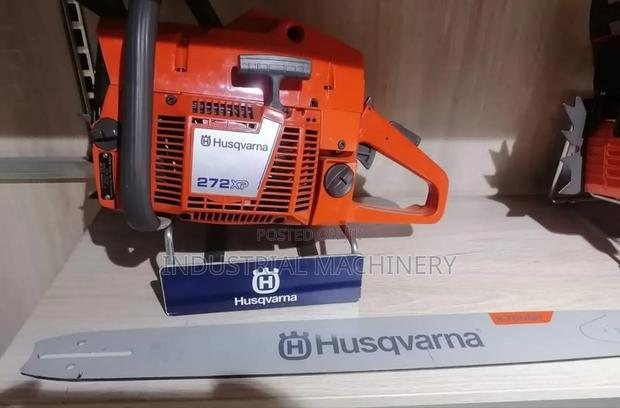 Powersaw Husquavana 272xp Machine- Heavy Duty.