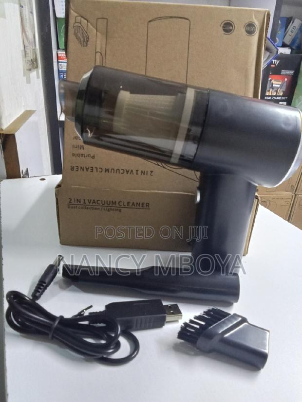 2 in 1 Rechargeable Mini Vacuum Cleaner - thumbnail 4