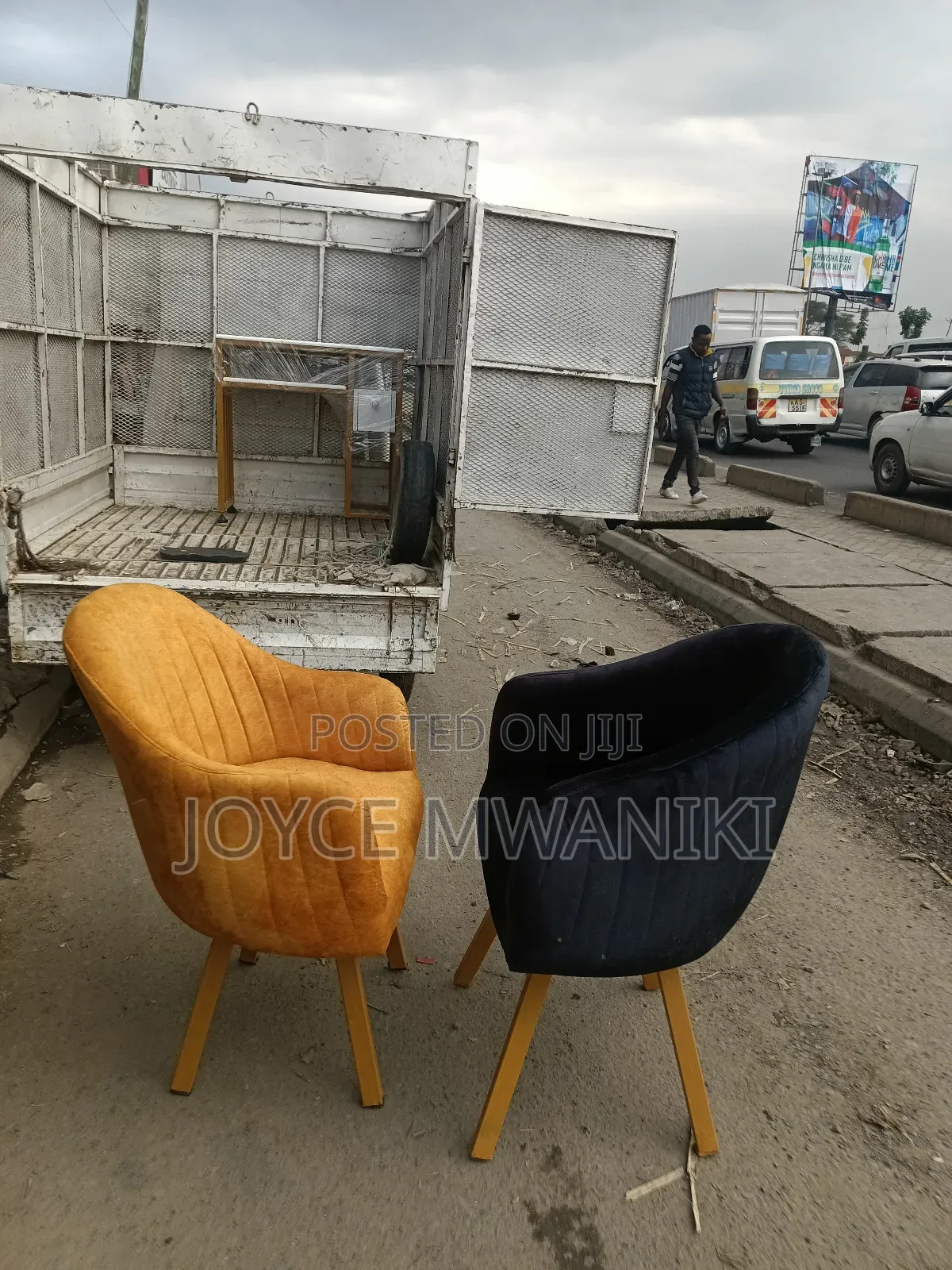 Styling Chair, 2 Pieces Latest Design 