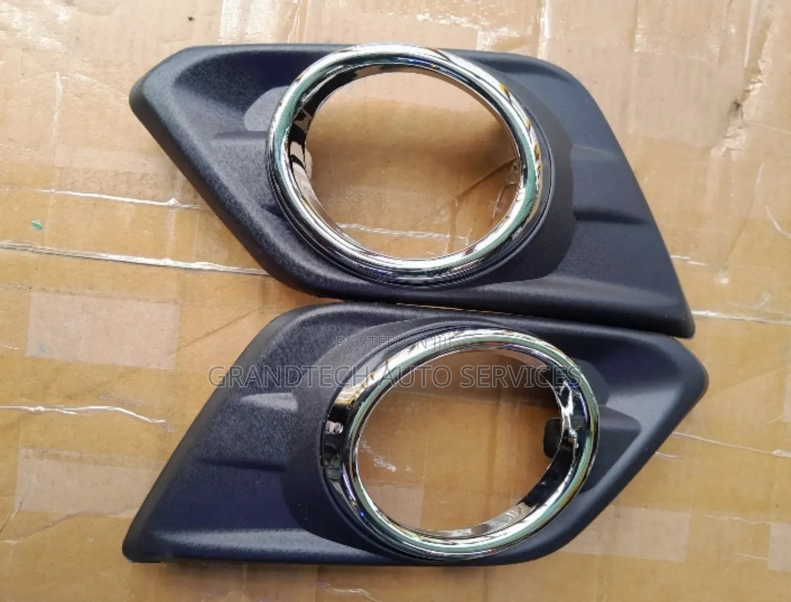 Nissan X-Trail T32 Foglights Covers