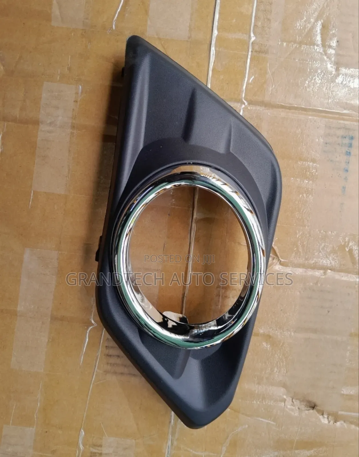 Xtrail T32 Fog Cover》