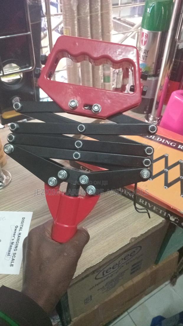 Rivet Gun - thumbnail 3