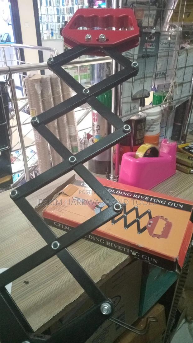 Rivet Gun - thumbnail 4