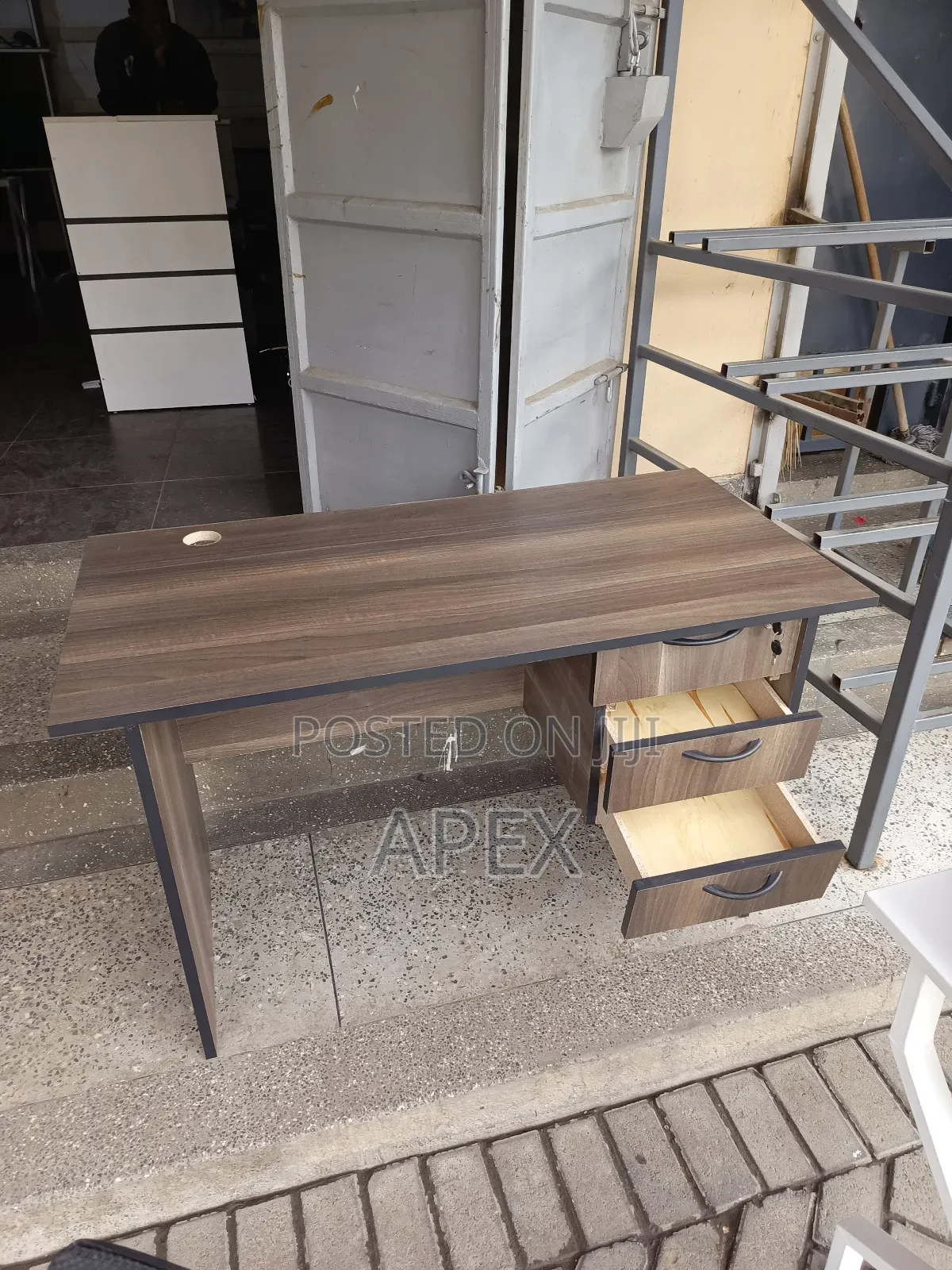 Portable Office Desk.