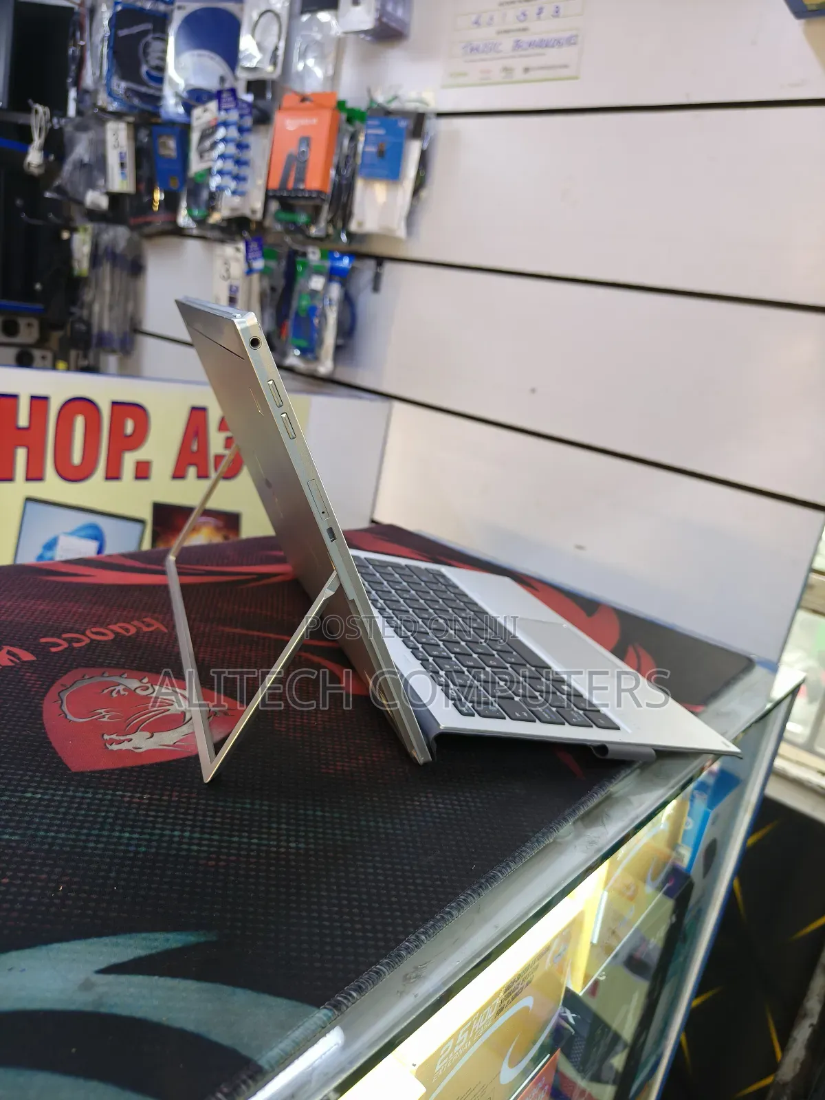 Laptop HP Elite X2 1013 G4 8GB Intel Core I5 SSD 128GB