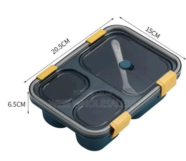 *3 Compartment Kids Lunch Box / Snack Box*
 
