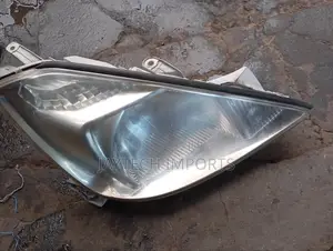 Allion 2002 Headlight