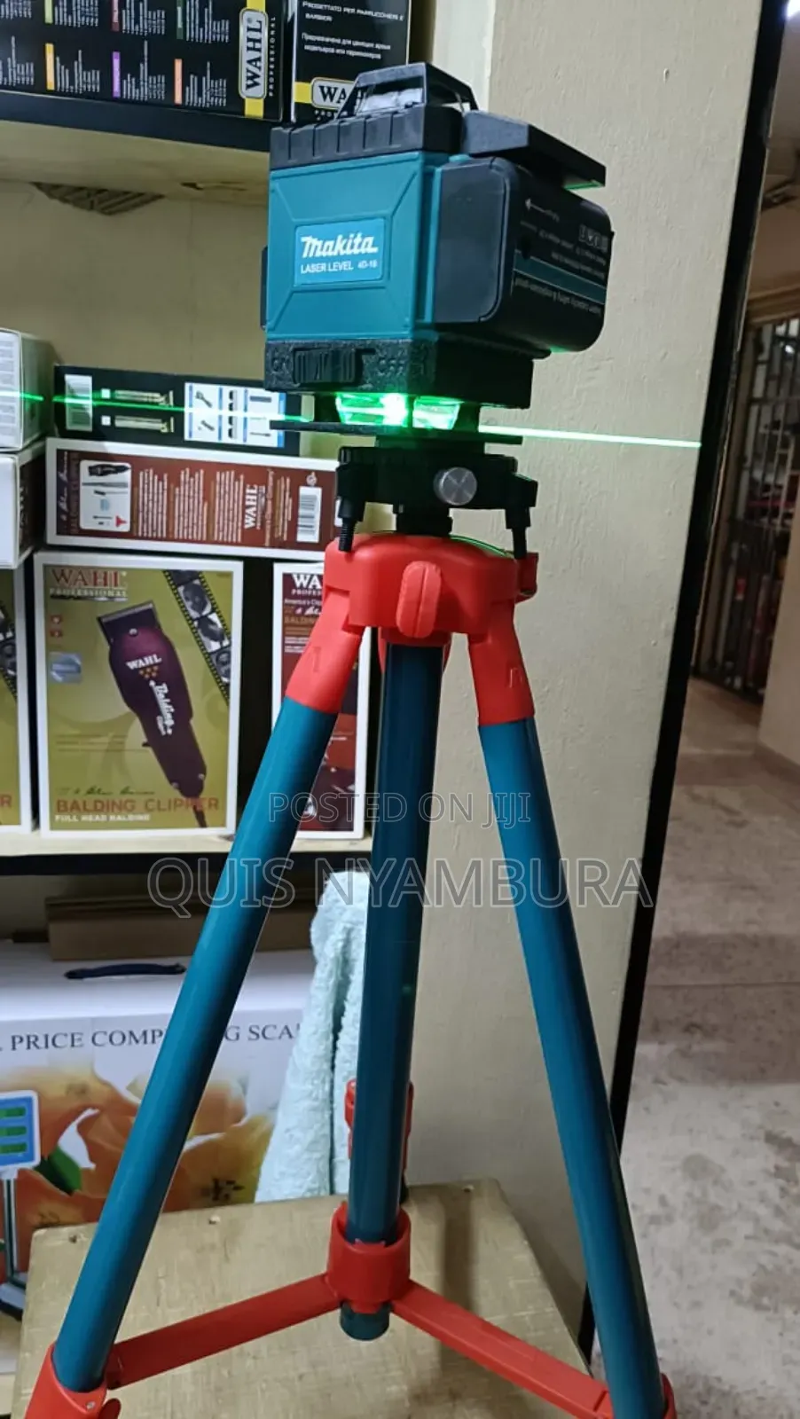 Makita Laser Level With Stand.