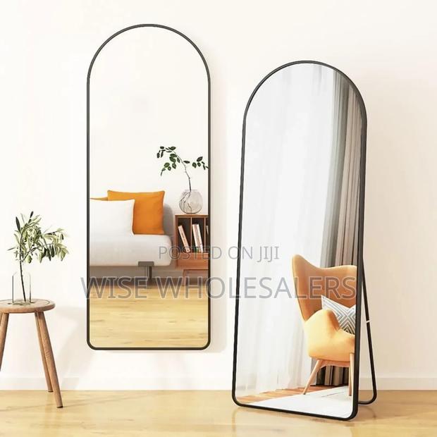 *Standing Upper Curved Shape Full Length Dressing Mirror 