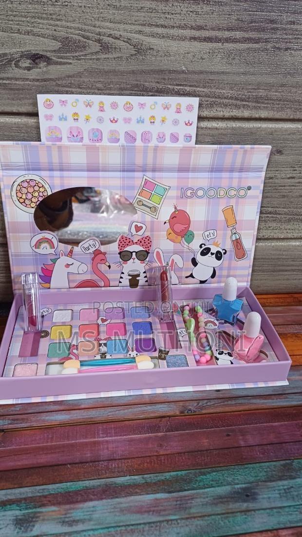 Kids Makeup Set* - main view