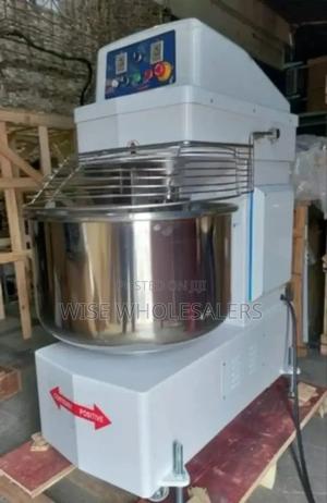 • Double Speed Spiral Mixer• Available - main view