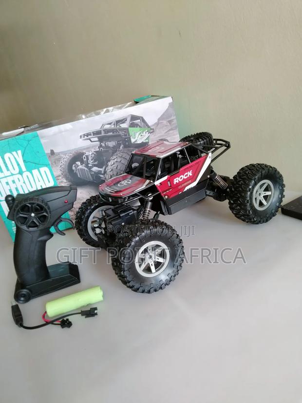 Rechargeable Big Foot Monster Truck Toy for Kids - thumbnail 2
